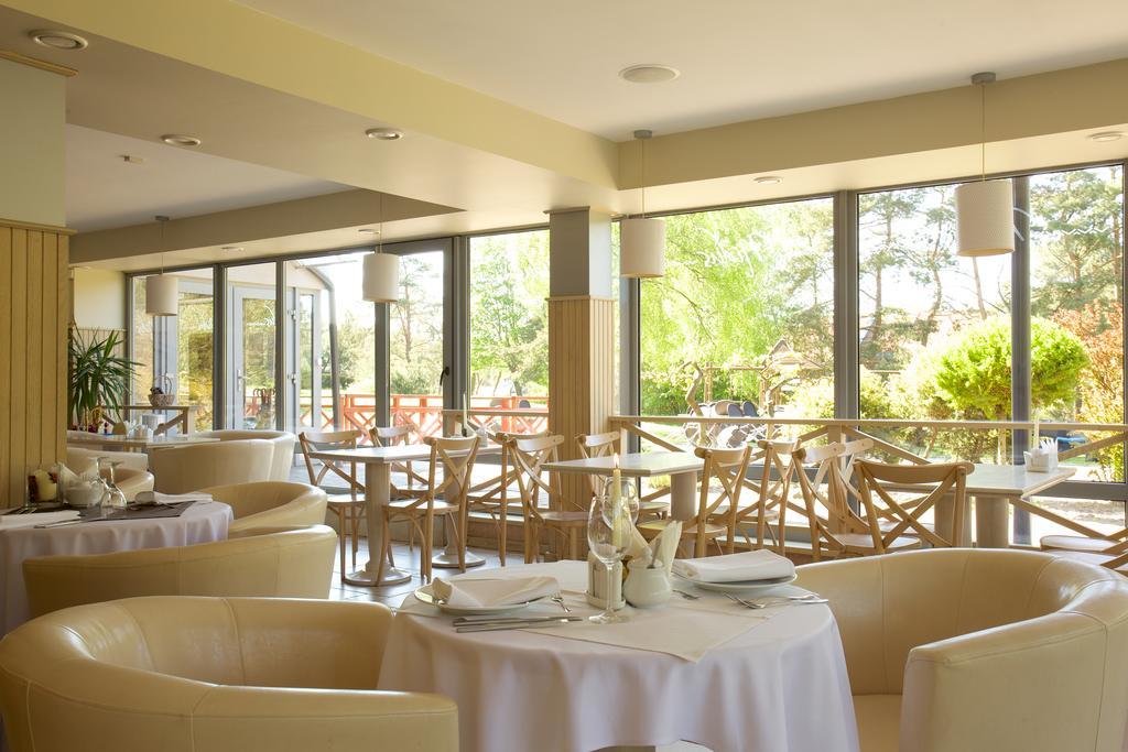 Nidus Hotel นิดา ภายนอก รูปภาพ