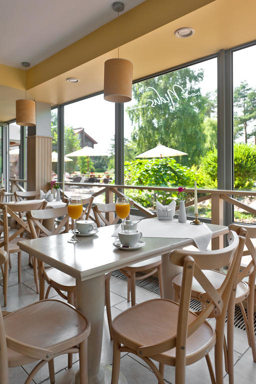 Nidus Hotel นิดา ภายนอก รูปภาพ